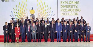 الرئيس فى صورة تذكارية مع ممثلى وفود 95 دولة بشرم الشيخ