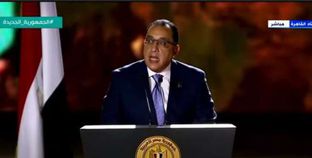 مدبولي للرئيس السيسي: نعاهدك على إنهاء معاناة الريف المصري