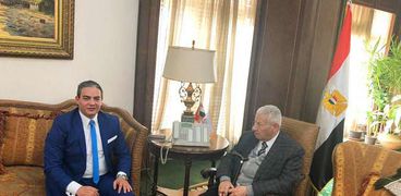 لقاء سابق بين مكرم محمد أحمد وطارق سعده بمقر الأعلى للإعلام