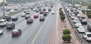 زحام نتيجة هطول الأمطار في الكويت