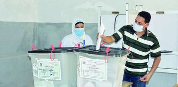 تنطلق انتخابات النواب داخل مصر خلال يومي 24 و25 أكتوبر المقبل