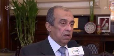 الدكتور عز الزين أبوستيت وزير الزراعة واستصلاح الاراضي وزير الزراعة