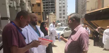حجاج السياحة خلال تواجدهم بمكة بموسم الحج العام الماضى