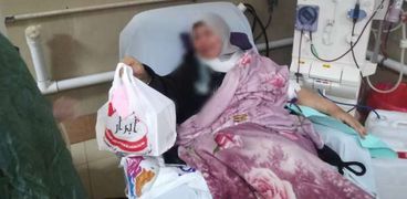 ورود وهدايا للمصابات بكورونا في عزل التأمين الصحي ببني سويف