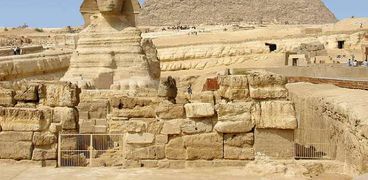 هكذا نقل المصريون القدماء الأحجار في عصر الأهرامات