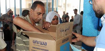 مساعدات سابقة قدمتها وكالة إغاثة وتشغيل اللاجئين الفلسطينيين (أونروا)