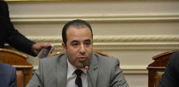 أحمد بدوى، وكيل لجنة الاتصالات بمجلس النواب