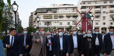 رئيس الوزراء يزور حديقة "فريال" الشاهدة على افتتاح قناة السويس