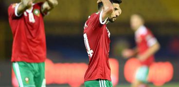 الحزن يضرب لاعبي المنتخب المغربي عقب الخروج من دور الـ16 بأمم إفريقيا