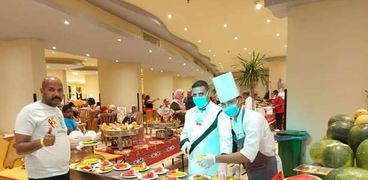 مهرجان البطيخ والمانجو لنزلاء السياحة الداخلية بفنادق الغردقة