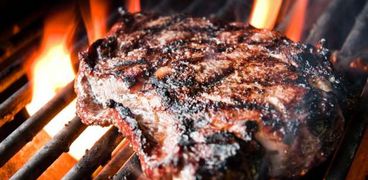 اللحوم المطهوة على حرارة عالية تؤدي إلى تشكيل مواد مسببة للسرطان
