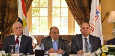 وزير التنمية المحلية .. اللواء محمود شعراوي أثناء عقده ورشة عمل للمحافظين بالأقصر