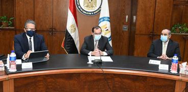 مصر تنجح في تقليل تصدير البترول الخام بنسبة 50% في 6 سنوات