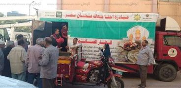 مبادرة إحنا معاك علشان مصر تفطر 450 أسرة في روضة فارسكور