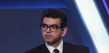 الكاتب الصحفي أحمد الطاهري، رئيس قطاع الأخبار بالشركة المتحدة للخدمات الإعلامية