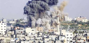 القصف الإسرائيلي على غزة يدخل أسبوعه الرابع