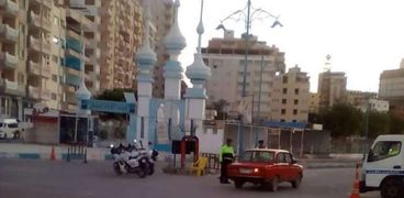 تأمين وصول المصريين العائدين من الصين لمطروح وكردون أمن حول فندق الإقامه