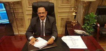 هشام عبد الواحد رئيس لجنة النقل والمواصلات في مجلس النواب