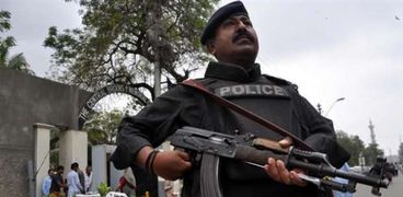 السلطات الباكستانية تعتقل مسلحان خططا لهجمات إرهابية