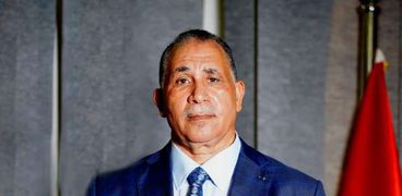 عبد الحليم علام نقيب محامين مصر ورئيس اتحاد المحامين العرب