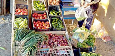 تخصيبص مكان لبيع الخضار والفاكهة في مرسى علم لأحد المواطنين