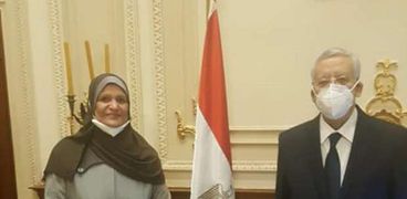النائبة فتحية السنوسي مع الدكتور حنفي الجبالي رئيس مجلس النواب