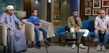 محمد عبدالرحمن وأولاده الثلاثة