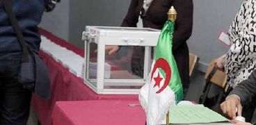 انتهاء التصويت في الانتخابات الرئاسية الجزائرية وبدء فرز الأصوات