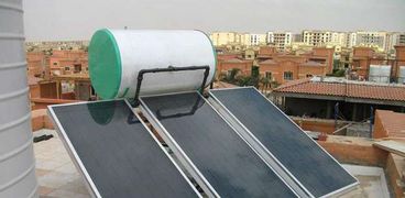سخان الطاقة الشمسية