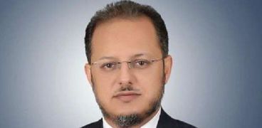 الدكتور أحمد ثويني العنزي رئيس الجمعية الطبية الكويتية