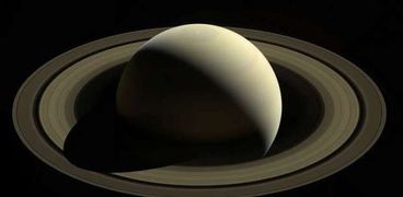 "ناسا" تنشر صور مسبار كاسيني الأخيرة قبل انتحاره على كوكب زحل 