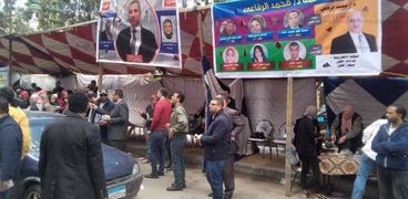 توافد الناخبين علي النقابة الفرعية للصيادلة بالإسكندرية