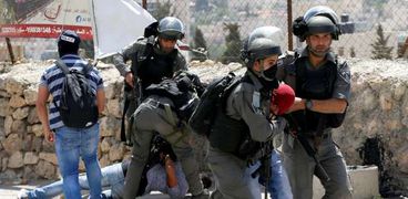 اشتباكات بين فلسطينيين وقوات الاحتلال
