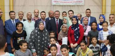 محافظ كفر الشيخ يشارك برلمان الشباب فى إفطار 100طفل يتيم