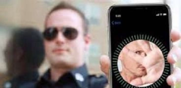 تحذير إلى الشرطة الأمريكية: لا تنظروا إلى هواتف "آيفون" الجديدة