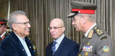 وزير الدفاع  يعود إلي القاهرة بعد زيارة رسمية لجمهورية باكستان