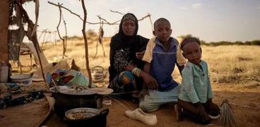 معاناة الأسر في مالي- صورة أرشيفية