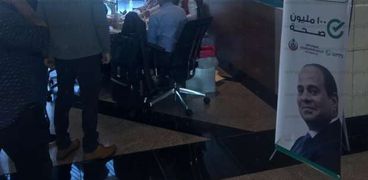 مصدر« للوطن»:إقبال كبير على مبادرة القضاء على فيرس سي بمطار القاهرة