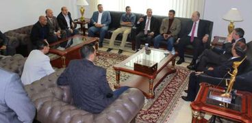 سفير مصر بالاردن يلتقى عدداً من اعضاء الجالية المصرية