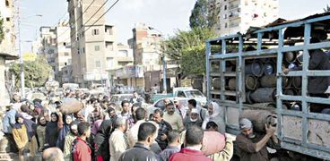 وفرة إنتاج مصر من الغاز وتوصيله إلى القرى والوحدات السكنية قضى على طوابير الأنابيب