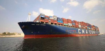 انتظام الملاحة في قناة السويس.. وعبور 57 سفينة بحمولات 3.4 مليون طن