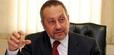 الدكتور ماجد عثمان وزير الاتصالات الأسبق