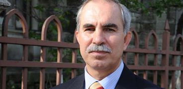 الدكتور محمد خيرى أوغلو، الأكاديمى التركى
