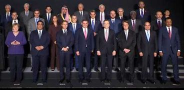 القادة المشاركون في مؤتمر باريس حول ليبيا