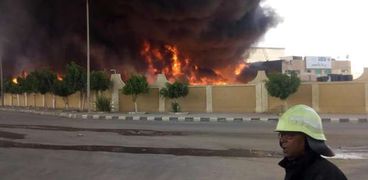 صورة أرشيفية-حريق بمصنع