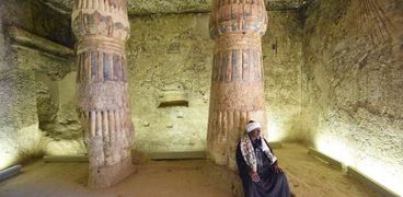عظمة الحضارة المصرية القديمة محفوظة داخل جدران مقبرة تونا الجبل