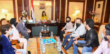 وزيرة الهجرة تطالب صناع المحتوى الرقمي بالترويج للثقافة المصرية