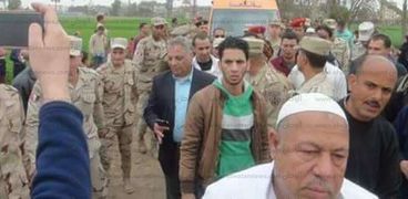 أهالي أبو حمص يشيعون جثمان شهيد سيناء "محمود توفيق"