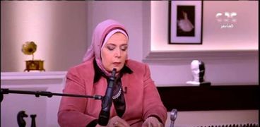 الدكتورة منال عفيفي حماد