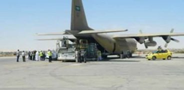 مطار العريش يستقبل المساعدات الدولية